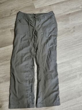 Womens The North Face Convertable Hiking Pants Size 8